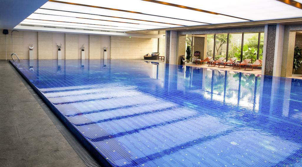 Chengdu Joyhub Air Hotel Bagian luar foto