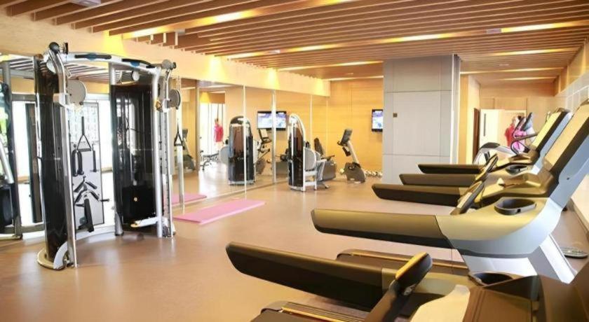 Chengdu Joyhub Air Hotel Bagian luar foto